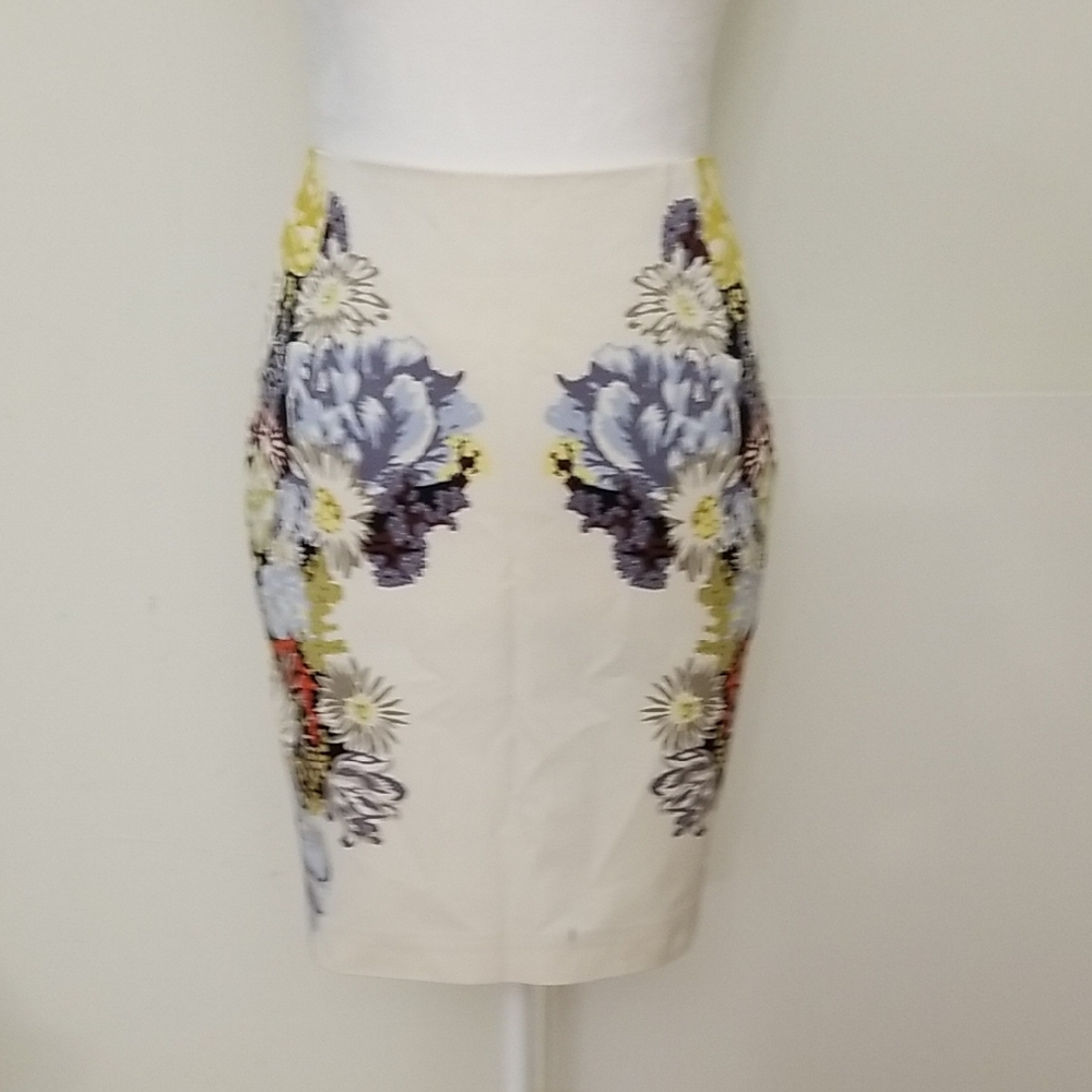 H&M Cream and Purple Floral Skirt